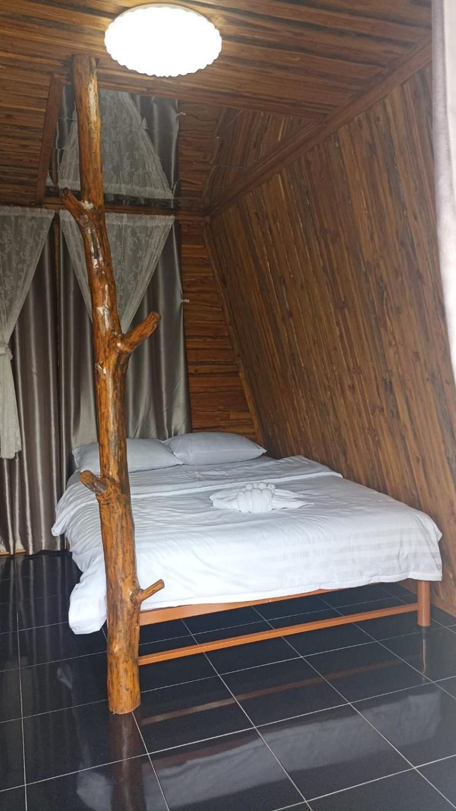 Boat And House Resort Khao Kho Bagian luar foto