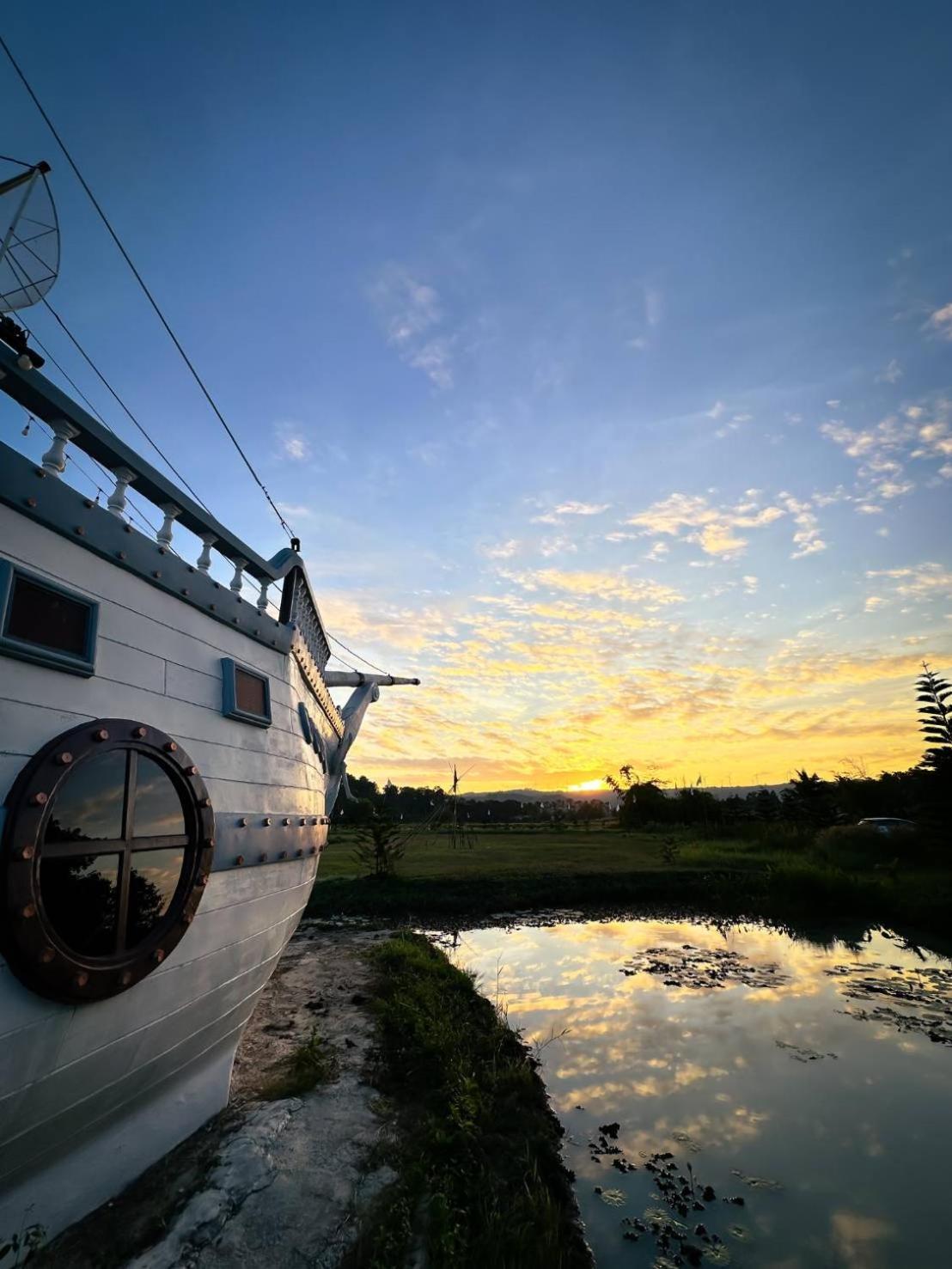 Boat And House Resort Khao Kho Bagian luar foto